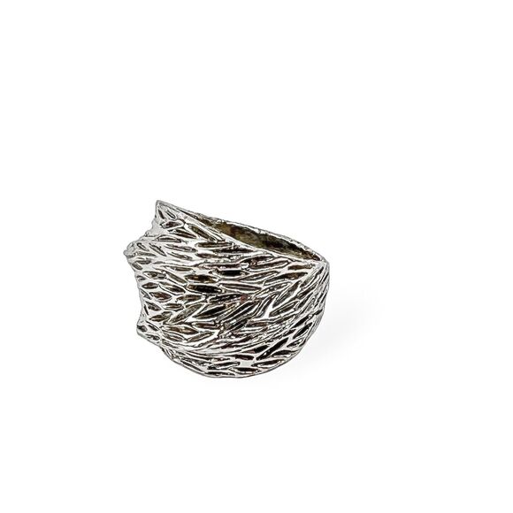 Ring Dome Band Tree Bark Texture Metal Silver Tone Nature Fashion Jewelry 8.5 - Picture 1 of 7